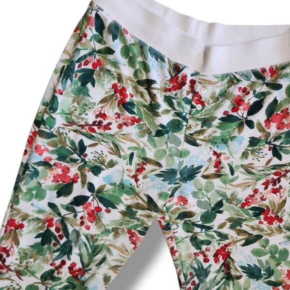 Stars Above Winter Holidays Print Thermal Pajamas Set - Picture 4 of 8